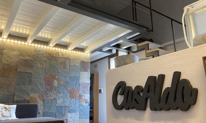 Gardone Riviera Apartment | House near the lakefront