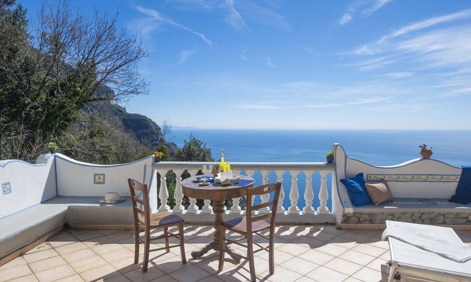 Path of the Gods Apartment | House of the Path. Your nest on the Path of the Gods