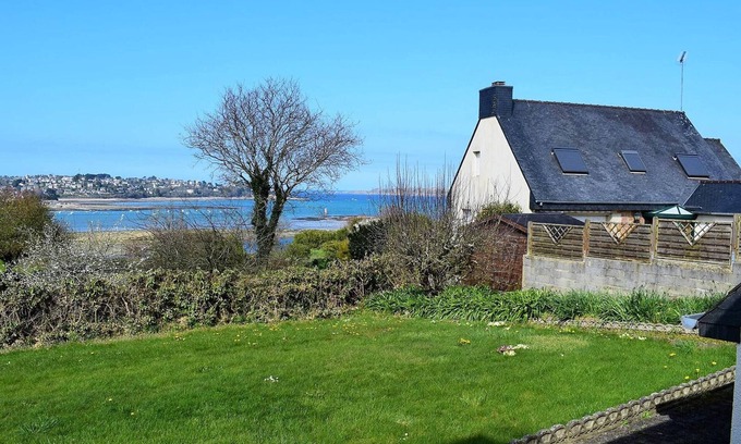 Louannec House | House with enclosed garden for rent in Louannec, close to the sea