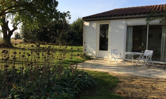 Longeville-sur-Mer House | House with garden/Villa - Longeville sur mer