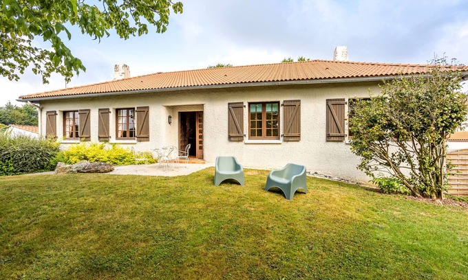 Saint-Mesmin House | HOUSE * WITH PRIVATE SPA/SAUNA, 20 MINUTES FROM PUY DU FOU