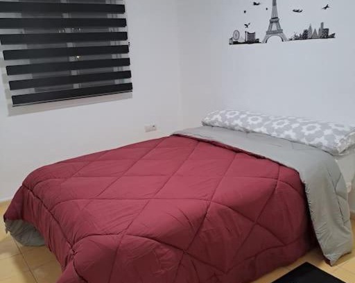 Bailen-Miraflores Apartment | Hugo