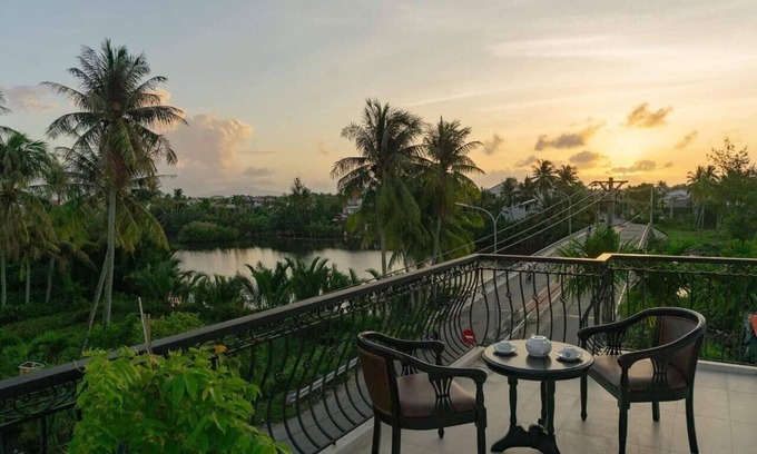 Cam Thanh House | hung hoang villa hoi an