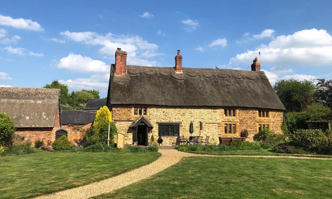 Kilsby House | Hunt House Quarters