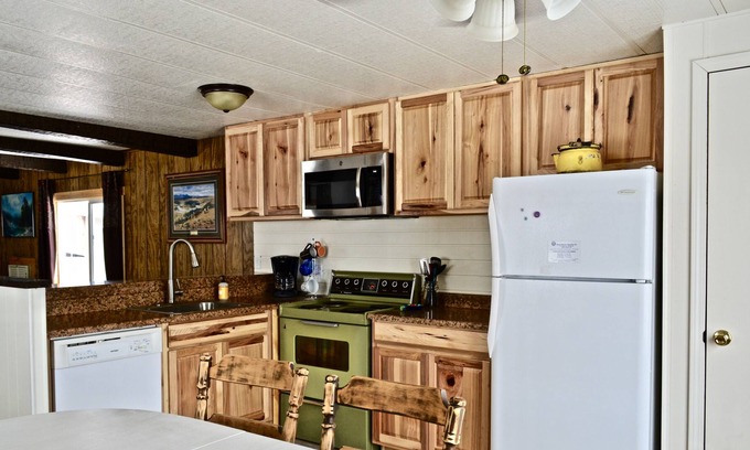 Hines House | Hunting/ Birding Cabin In Beautiful Harney County