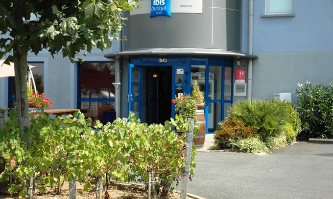 Libourne Hotel | Ibis Budget Libourne