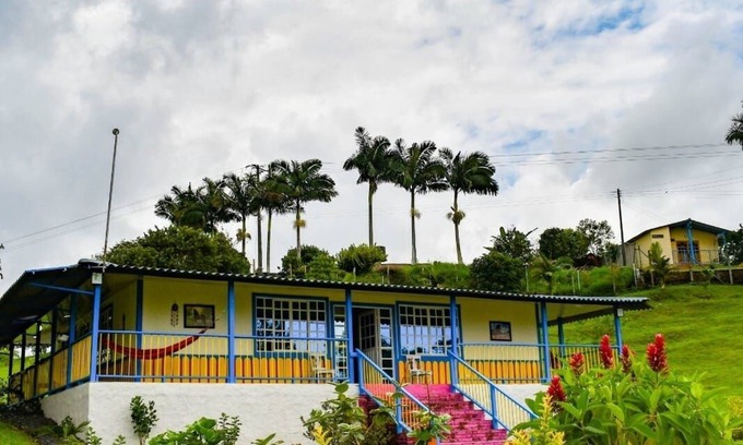 Filandia House | Ideal for families 3 minutes away from Filandía