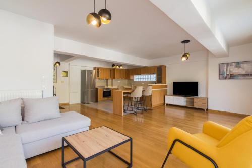 Mets Apartment | Ideal Maisonette next to Kallimarmaro Stadium