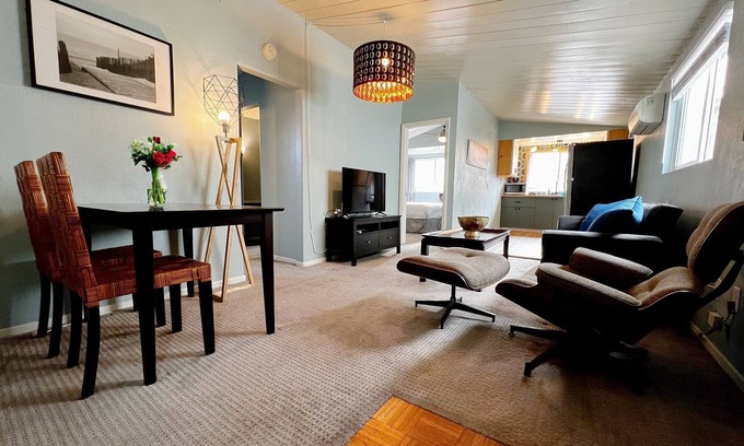 Point Loma Heights Apartment | Idyllic 1BR APT in Ocean Beach