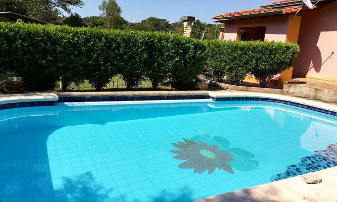 Cordillera House | Idyllic house with pool on the banks of Arroyo Ytu - Villa Evaristo