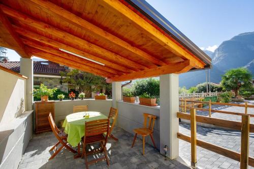 Donnas Bed & Breakfast | Il Girasole Bed and Breakfast