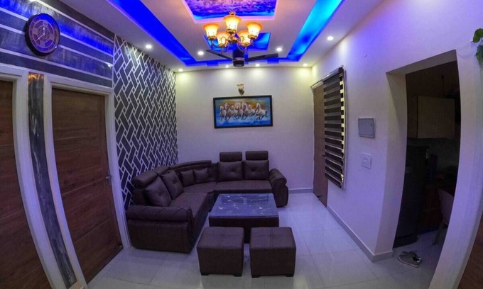 Kharar Bed & Breakfast | “Imagine coming home to this gorgeous 2 bedroom Flat near Mohali.”n
