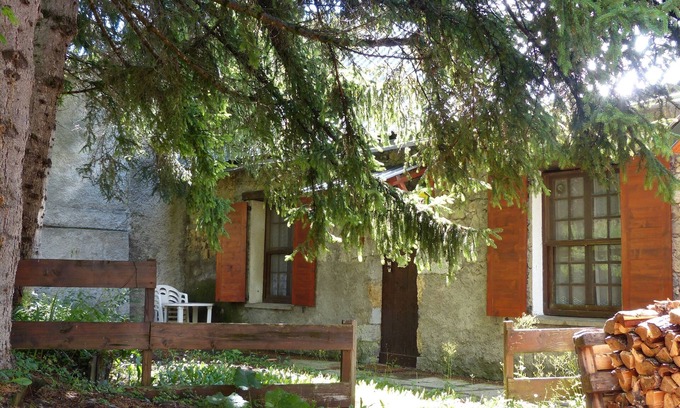 Beuil-les-Launes House | In the Mercantour park, village house at the foot of the ski slopes