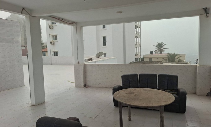 Dakar Apartment | Independent studio.view 2nd position of the sea.closed,quiet soft and independent.