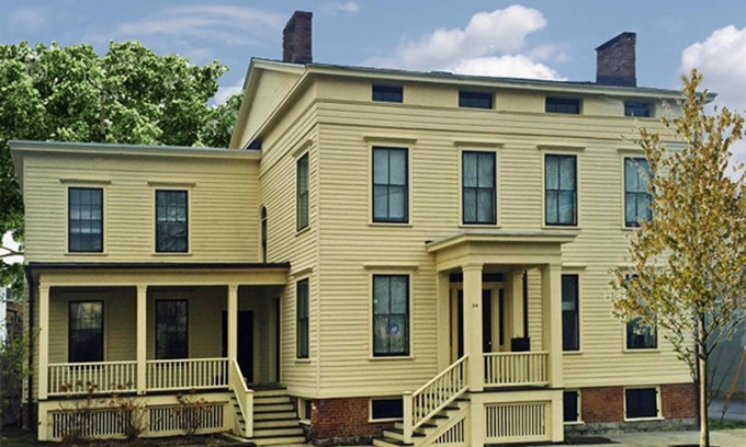Hudson Bed & Breakfast | Inn at 34