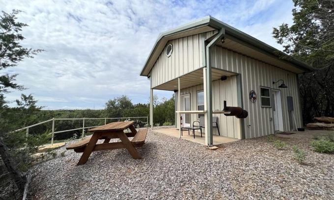 Jacksboro Villa | Inspiration Cabin at Lake Godstone