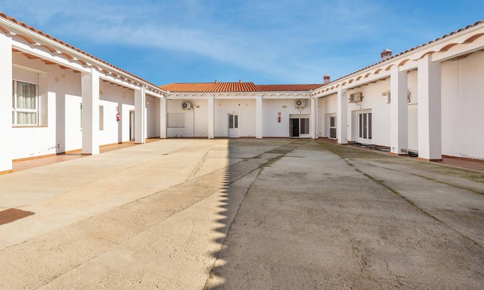 Villa del Rey Apartment | Inviting vacation apartment in the countryside.