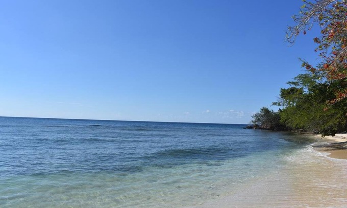 Little Bay Apartment | Irie Vibes by the beach