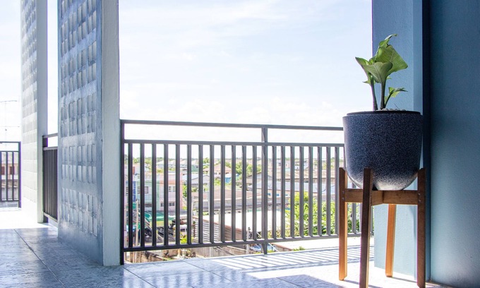 Ratchaburi Hotel | Is Am Are Stay Boutique