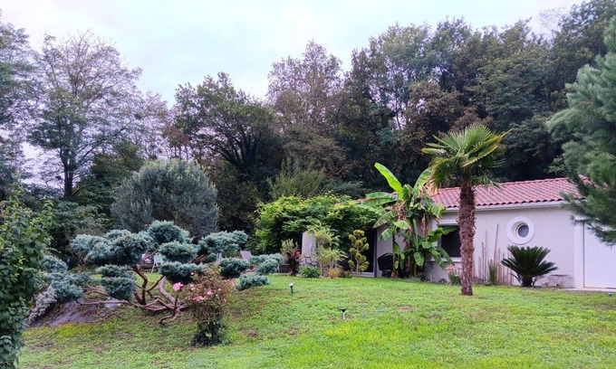 Lestelle-de-Saint-Martory House | Island - Lestelle-de-Saint-Martory