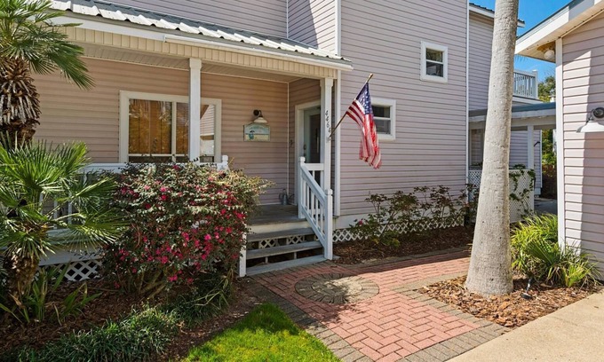 Crystal Shores Villa | Island in The Sun - 1938190