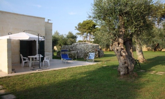 Torre Specchia Ruggeri House | Vacation home sea and olive trees 4
