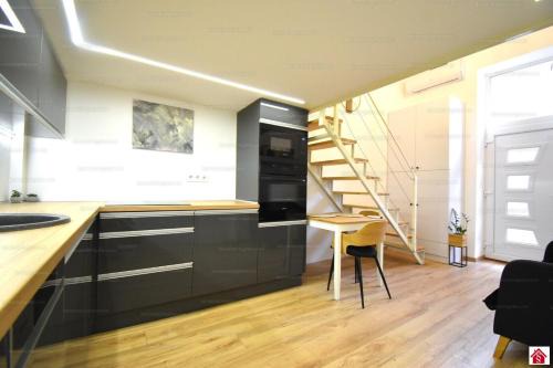 Miskolc Apartment | Júlia Apartman