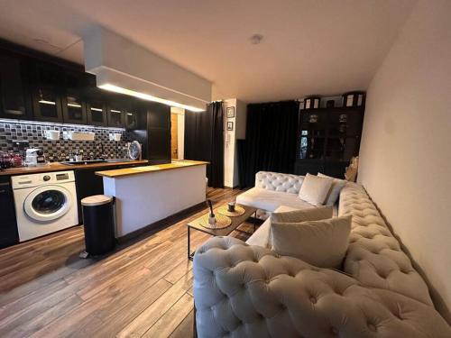 Le Busca Apartment | Jardin des plantes parking securise terrasse et ascenseur