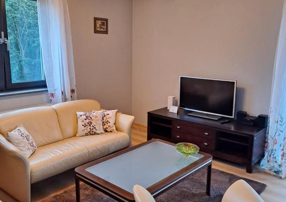 Cieplice Apartment | JELONEK