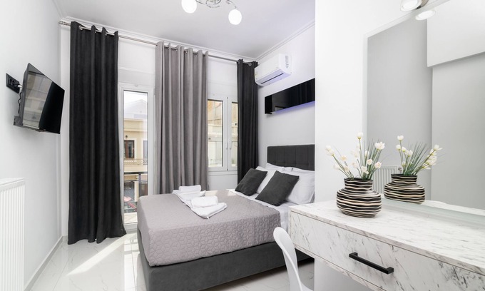 Zakynthos Apartment | Jensila Suite