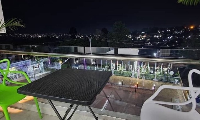 Kinindo Hotel | Jerusalem Hotel Gitega