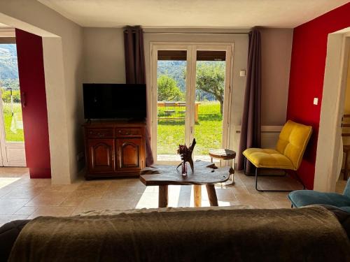 Jausiers Apartment | Joli appartement avec superbe extérieur