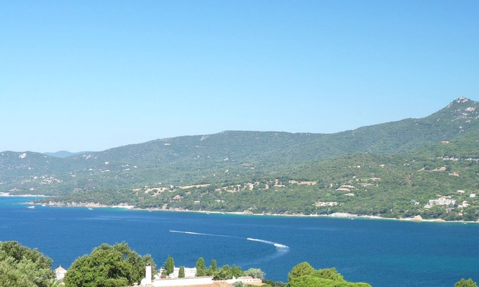 Viggianello Apartment | Joli Studio Avec vue Panoramique sur la mer à 5 mn de la Plage et de Propriano