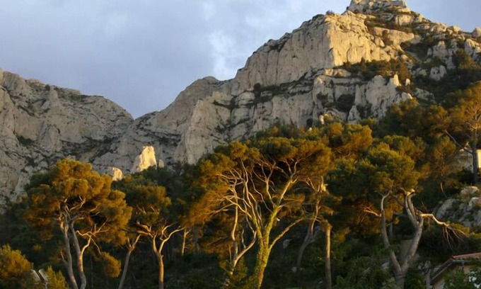 Montredon Apartment | Jolie rental 1-5 pers quiet area between Marseille beaches and Calanques