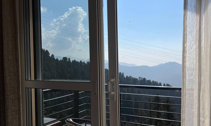 Dalhousie Hotel | Jot Pass Hotel