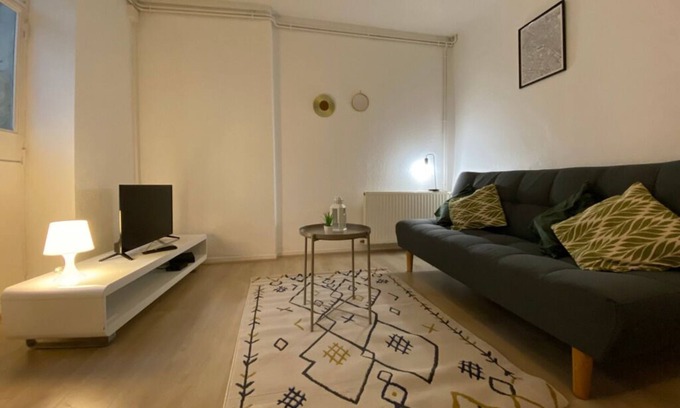 Nevers Apartment | Joyau Caché Nivernais