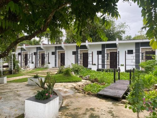 Hattieville Hotel | Joyce Garden Hotel