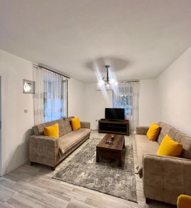 Pejë House | July Apartment