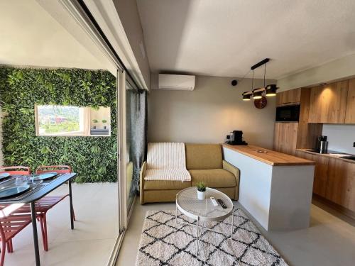 Port Cogolin Apartment | Jungle Azur