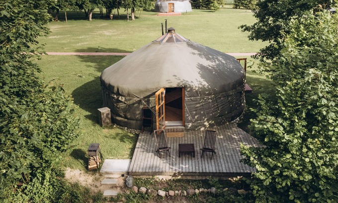 Darsuniskis Cabin | Jurta in der Natur am Fluss im Wald.gerne mit Kindern und Haustieren