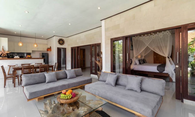 Petitenget Villa | just walking distance to petitenget beach