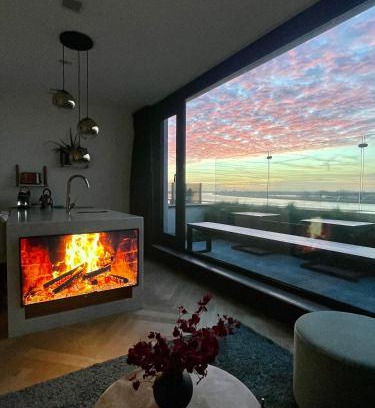 Sint-Andries Apartment | Kaai11 - Riverview Lofts & Suites