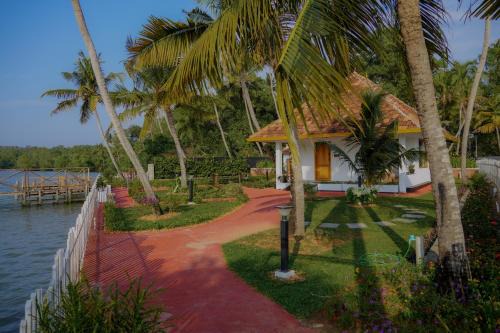 Chirayinkil Villa | Kaayal Villa Varkala Premium Lakefront Stay By Hotelbuz