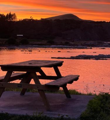 South Bay House | Kaikoura Blue haven in the bay