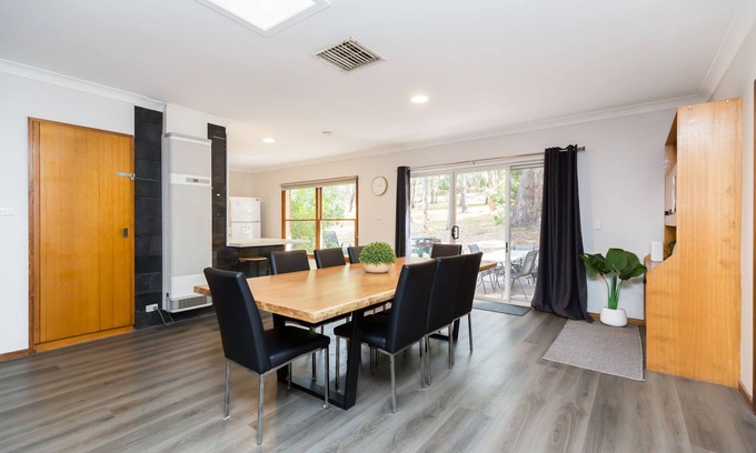 Halls Gap House | Kangaroo Guest House