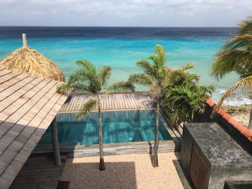 Belnem Villa | KAS Alegria-Ocean - PICKUP TRUCK included