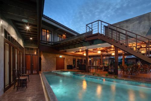 Bangkok Yai Hotel | Kasayapi Hotel