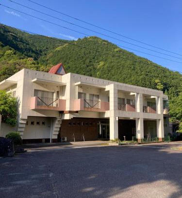 Susami Apartment | Kashikiri 和歌山すさみ