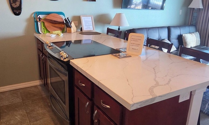 Wailua Condo | Kauai Kailani, Beachfront 2 bedroom condo in Kapa'a, Kauai