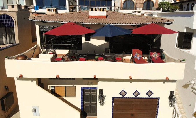 Las Gaviotas Villa | Kayaks/Surfboards/SUPs - Endless Summer Villa